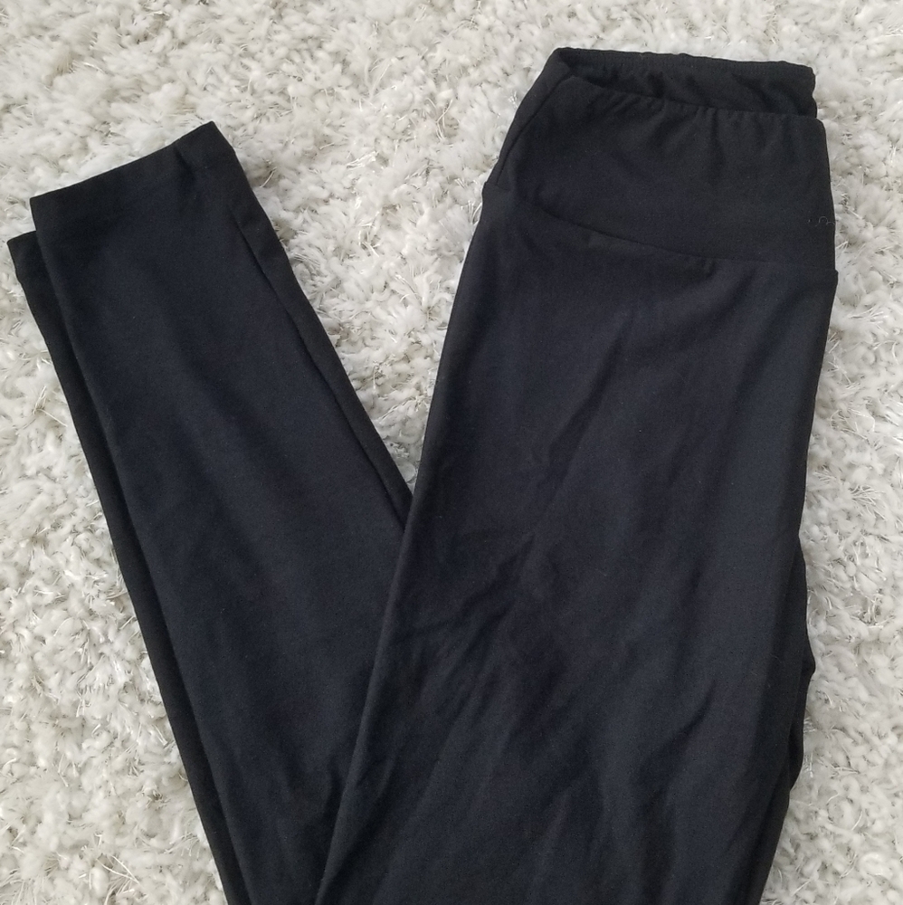 Lularoe black leggings